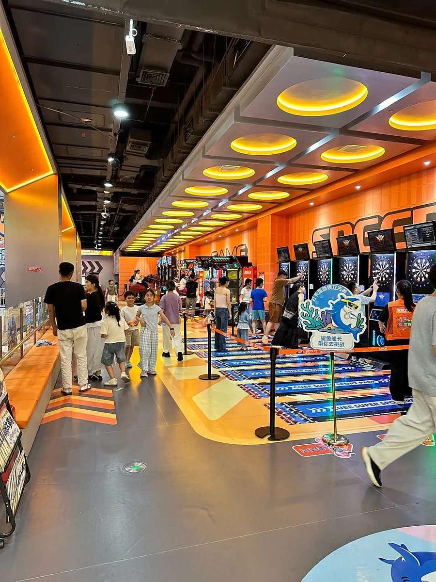 潮玩立方·潮玩运动馆（杭州招商花园城店）案例实景 10